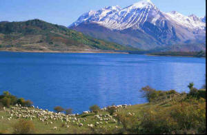 Lago di Campotosto